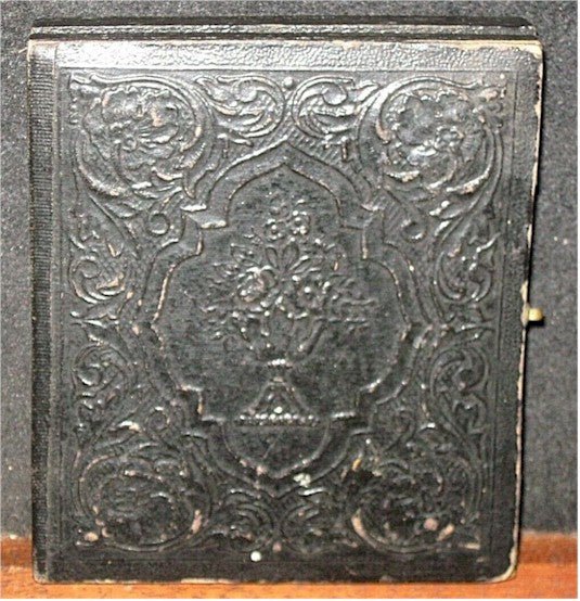 Civil War Soldier Photo Ambrotype Memorabilia w/Revolver