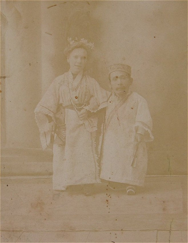 BARNUM BAILEY CIRCUS SIDESHOW ANTIQUE CABINET PHOTO Dwarf Che