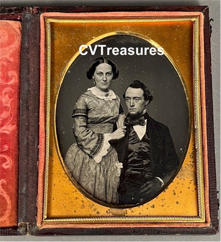 Daguerreotype 1/4 Pl Attractive Couple Antique