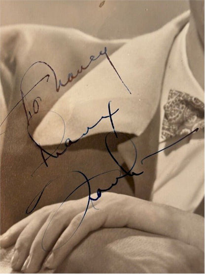 Frank Sinatra RARE Authentic Autographed Signed Photo 1945 JSA Certified